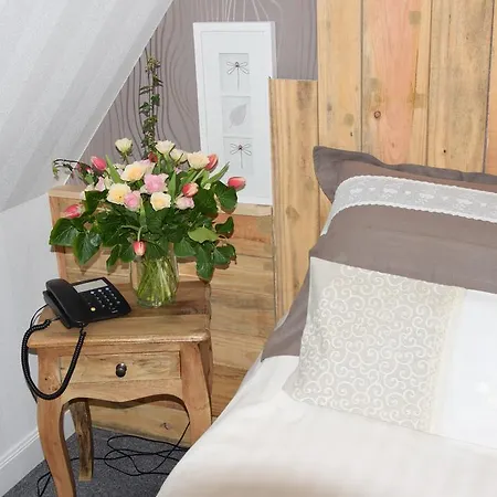 Le Petit Relais Hotel Calès