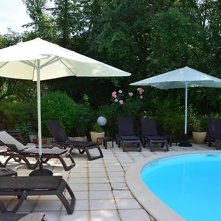 Le Petit Relais Hotell