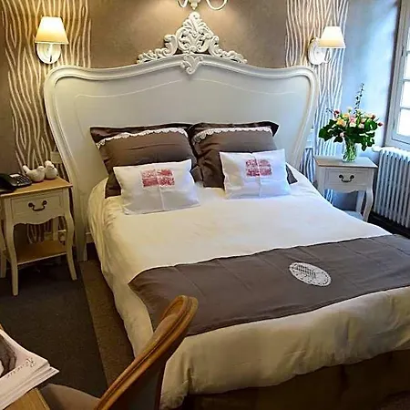 Le Petit Relais Hotel Calès