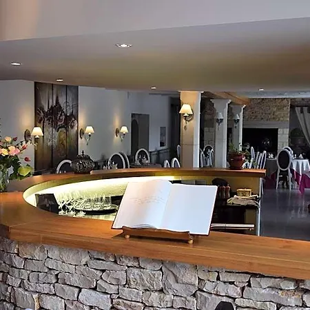 Le Petit Relais