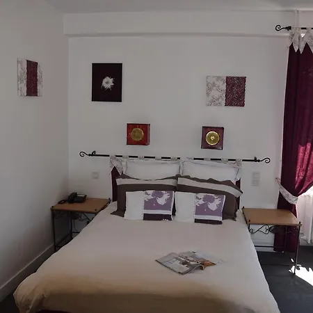 Le Petit Relais