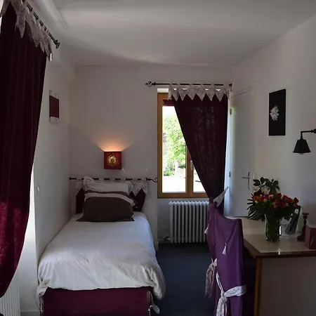 Le Petit Relais 2* Calès