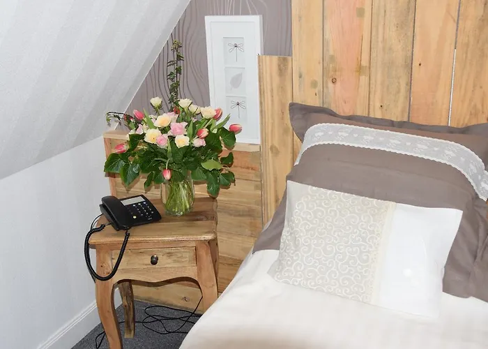 Le Petit Relais Hotel Calès