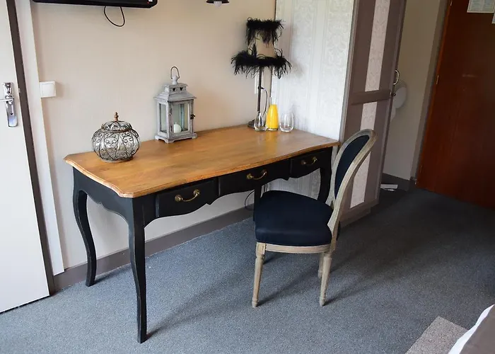 Hotel Le Petit Relais Calès